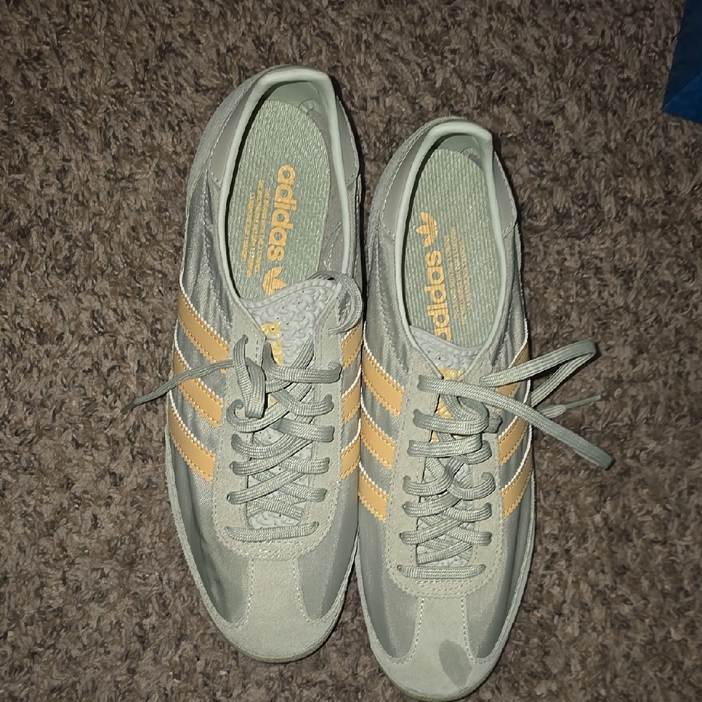 Adidas Women's Green Sneakers